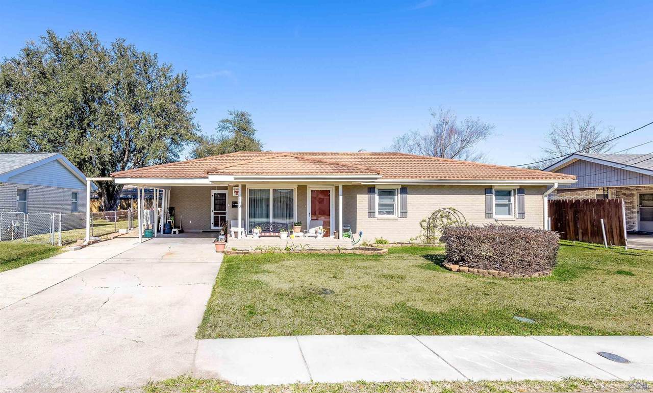 113 Mimosa St - Photo 1
