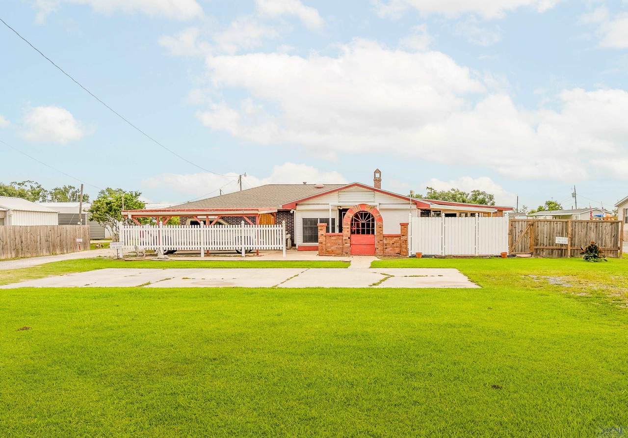 420 Bayou Blue Rd - Photo 1