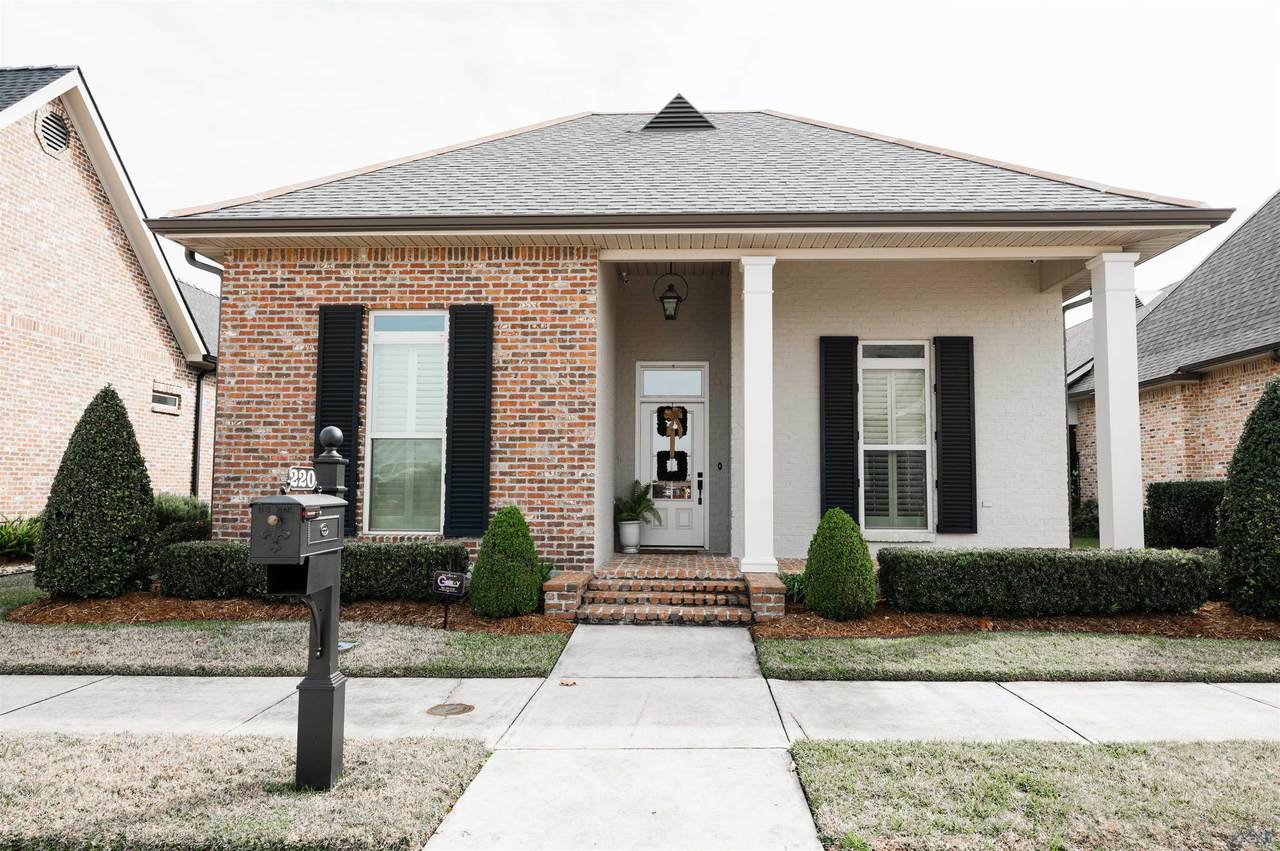 220 Rue St Cameron - Photo 1