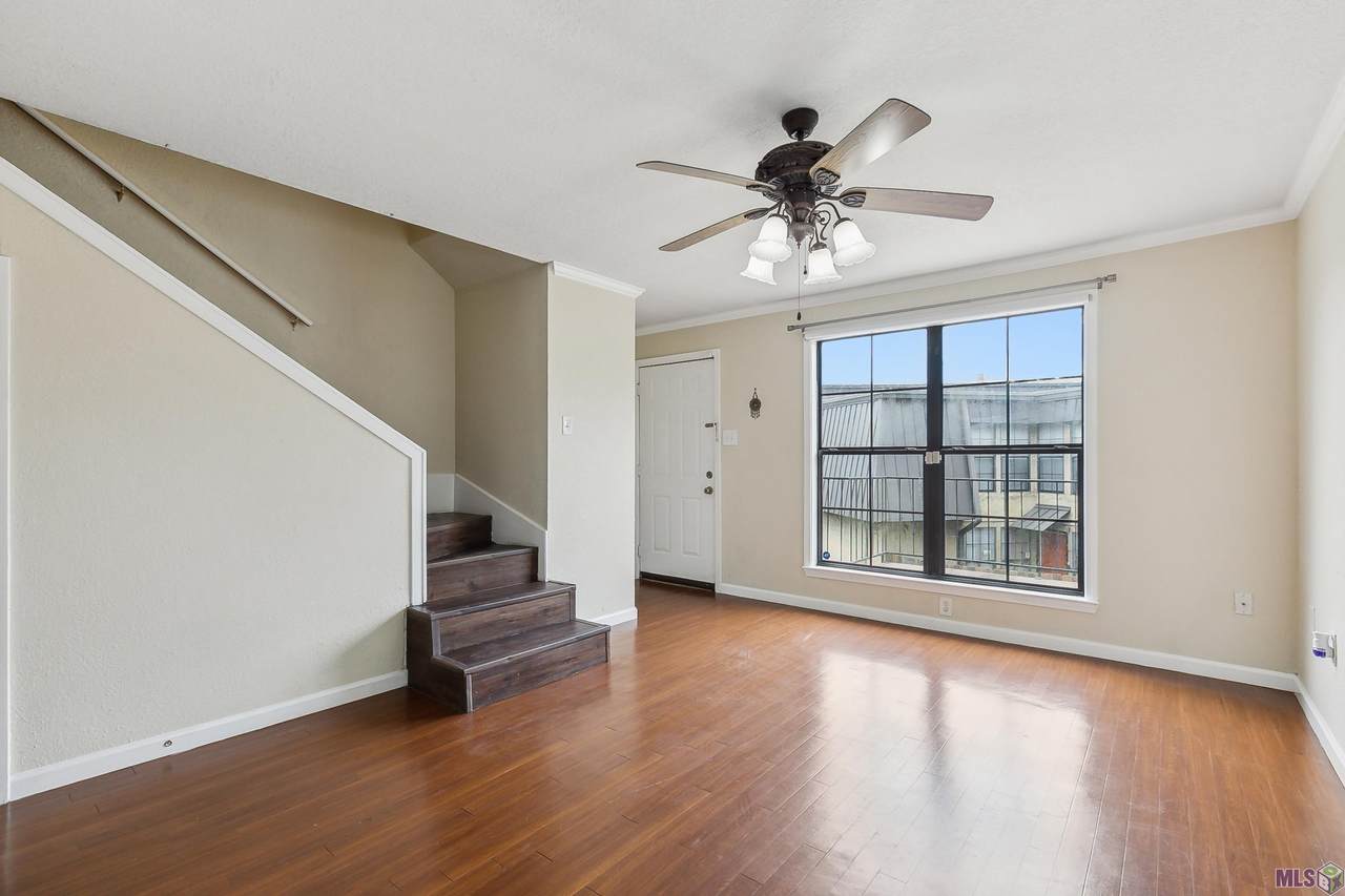 10306 Winston Ave - Photo 1