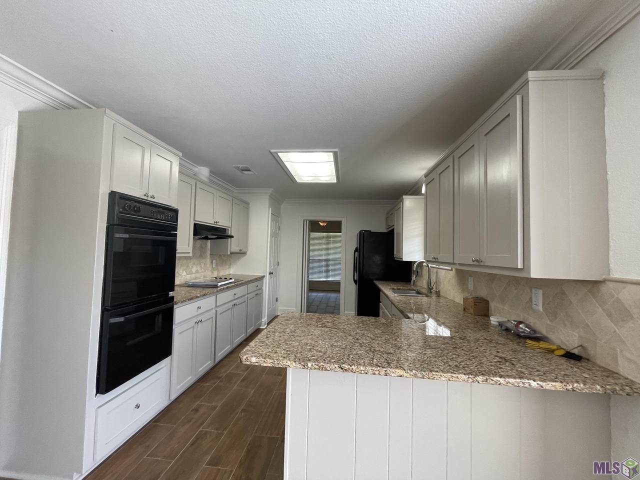 5016 Five Forks Dr - Photo 1