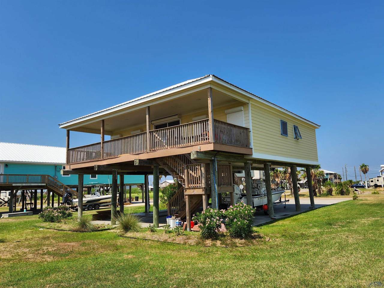 227 Central Ave - Photo 1