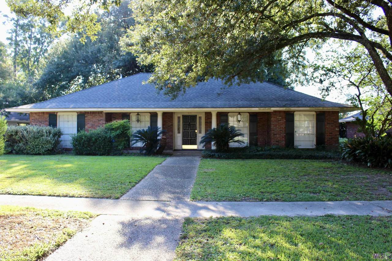 4311 Fleet Dr - Photo 1