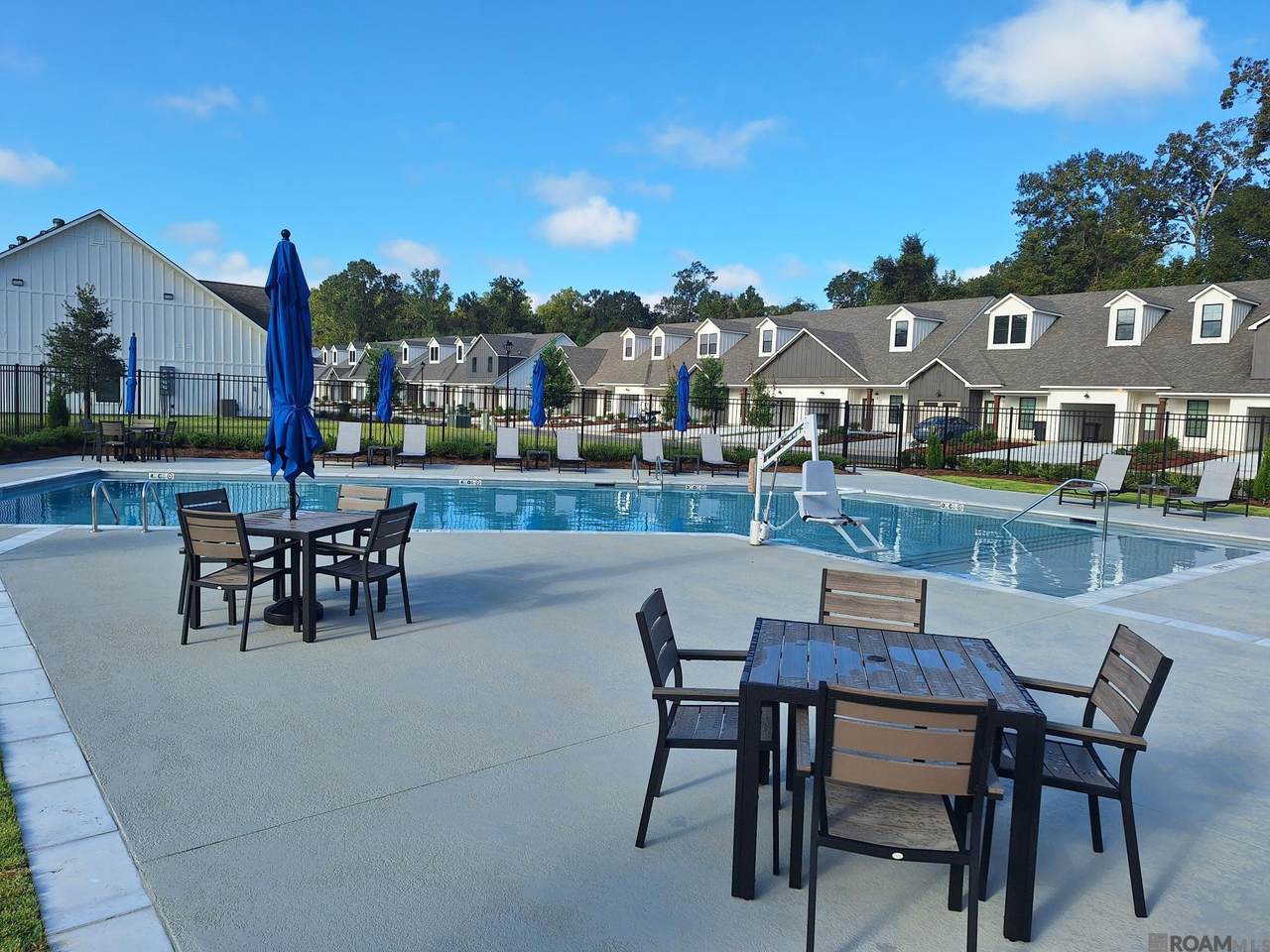 8001 Pine Valley Drive - Photo 1