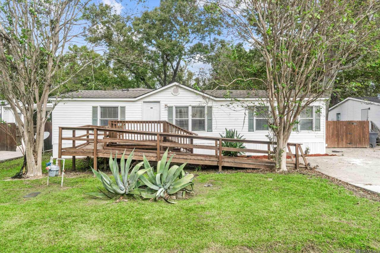 4135 Row Ave - Photo 1