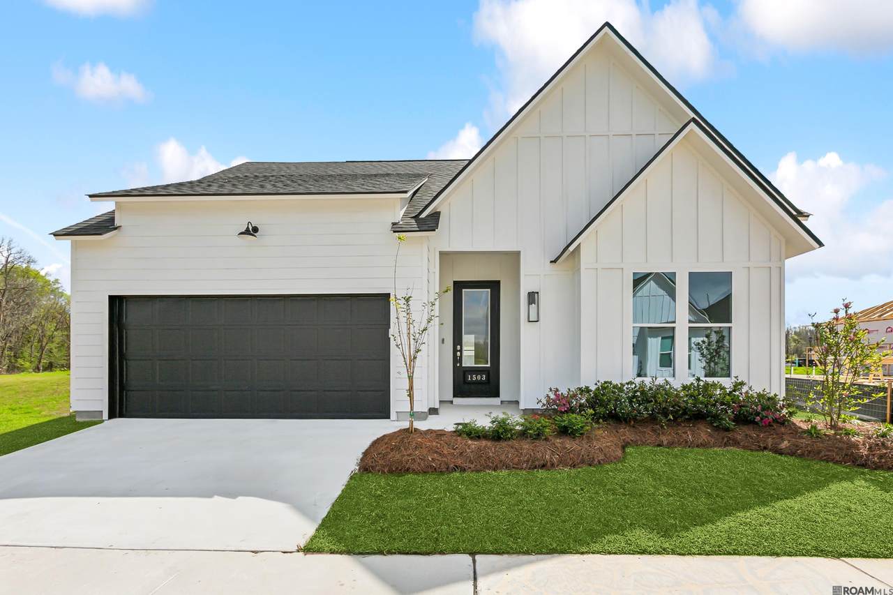 7610 Whitetip Ave - Photo 1