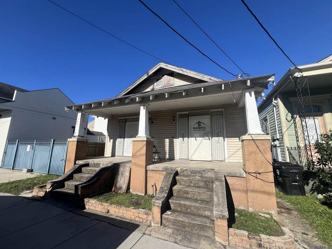 1561 Roman Street - Photo 1