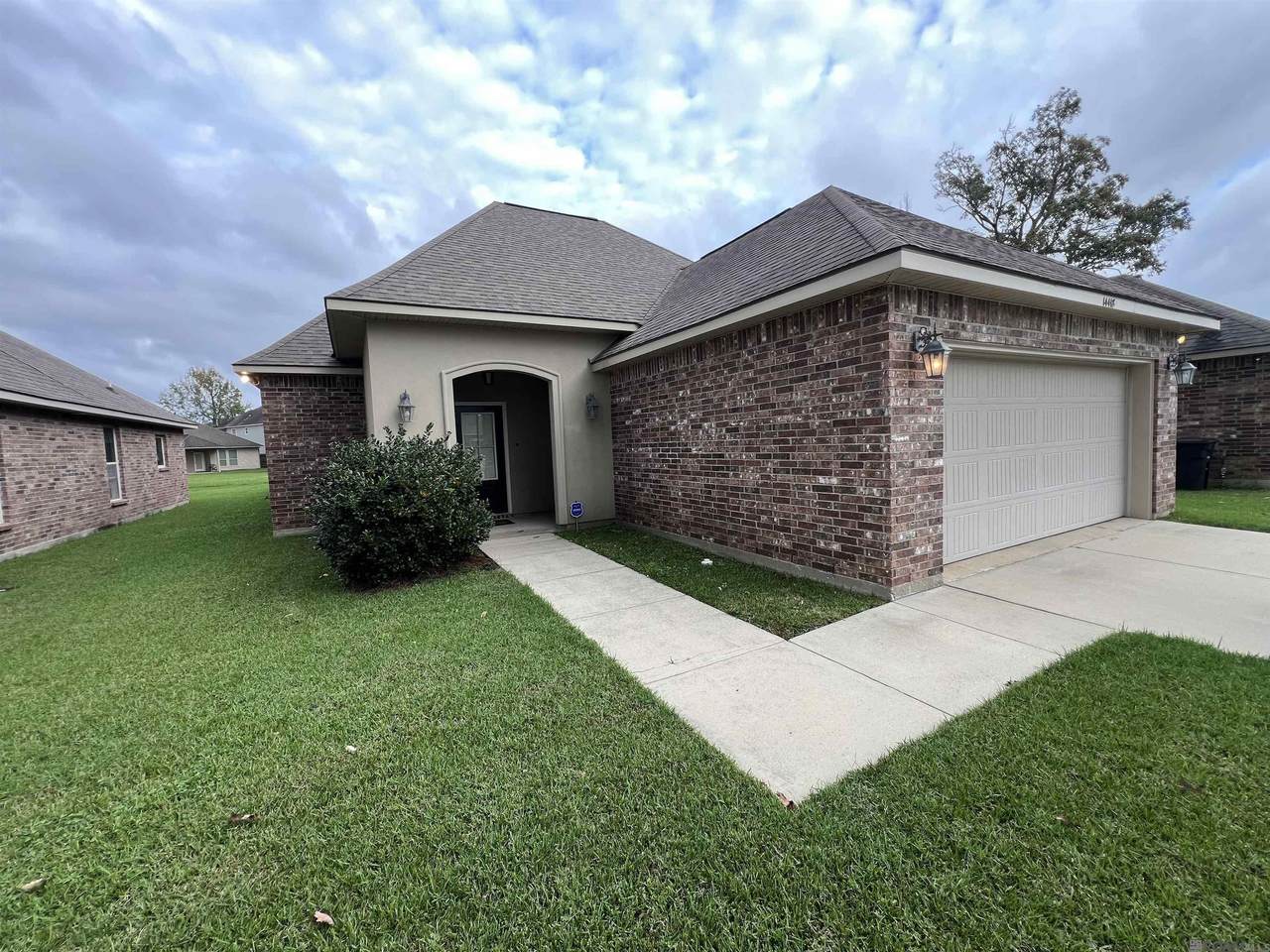 14418 Stone Gate Dr - Photo 1