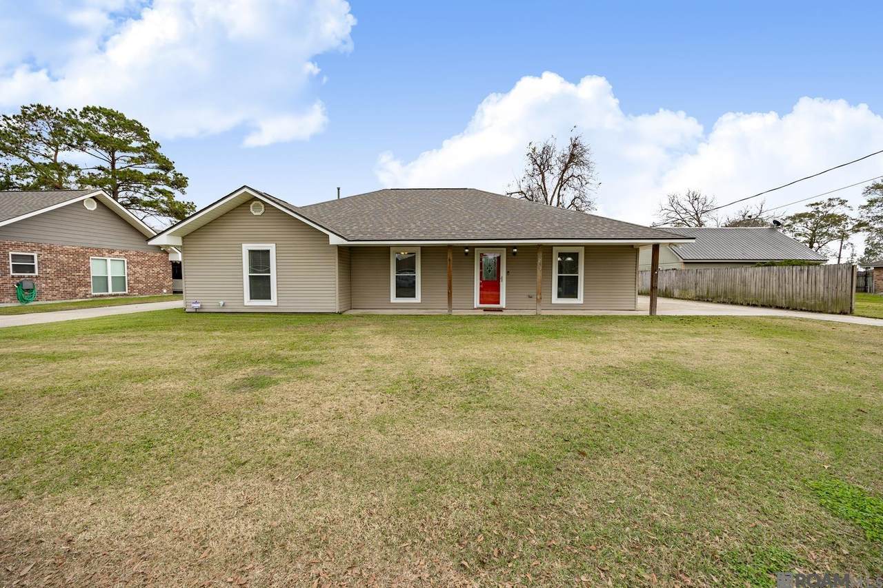 6239 Deanna Ave - Photo 1