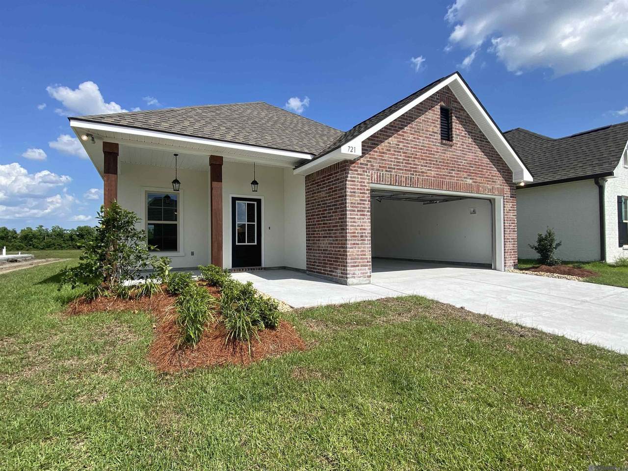 721 Bellegrove Square Ave - Photo 1