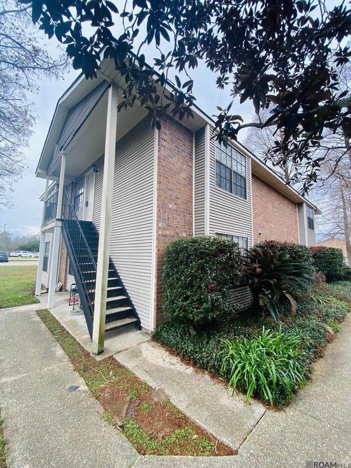 921 Tony St - Photo 1