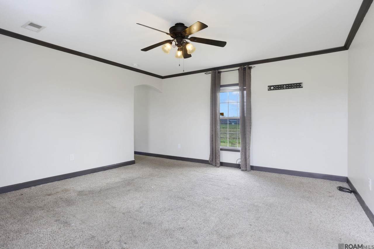 https://bt-photos.global.ssl.fastly.net/batonrouge/1280_boomver_2_2025002755-2.jpg