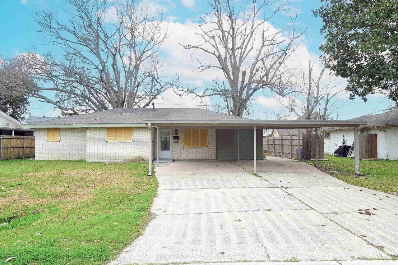 813 Kenney Street - Photo 1