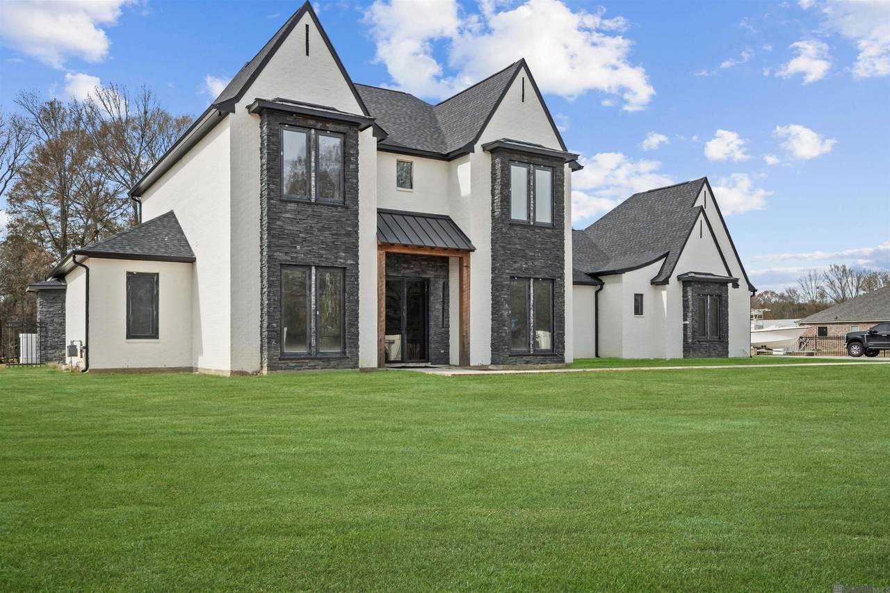 15301 Joor Rd - Photo 1