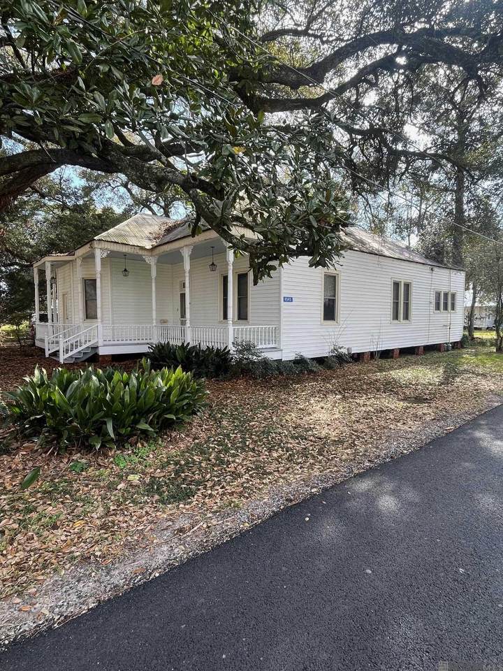 4543 Foret St - Photo 1