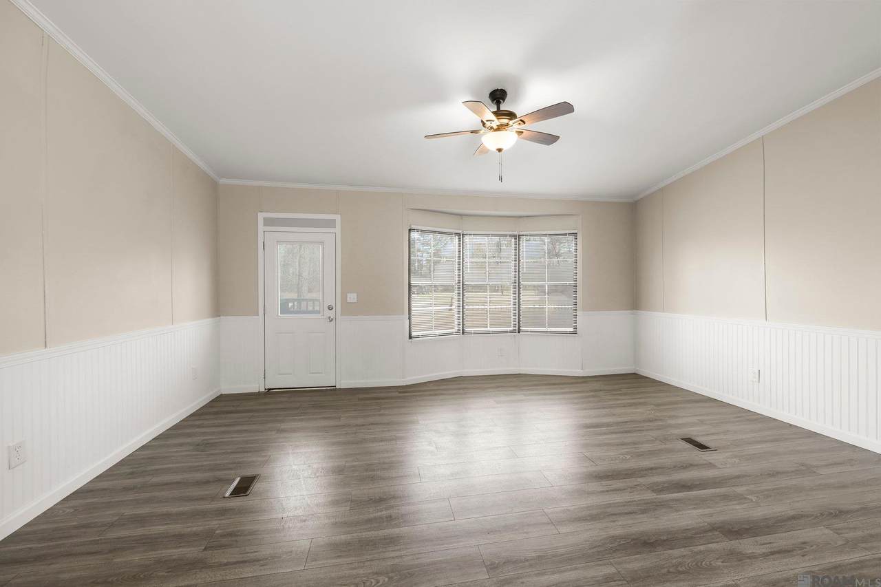 https://bt-photos.global.ssl.fastly.net/batonrouge/1280_boomver_1_2025004119-2.jpg