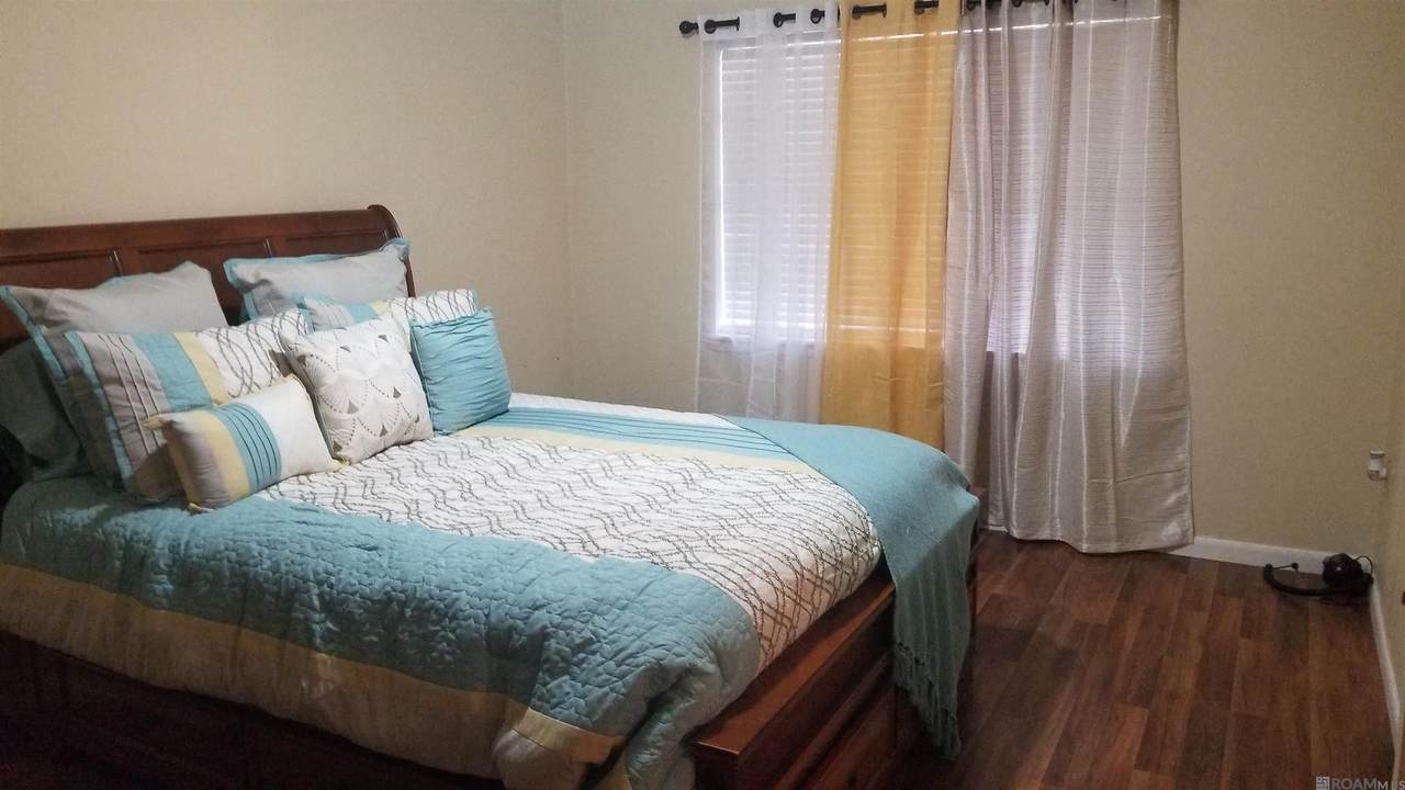 https://bt-photos.global.ssl.fastly.net/batonrouge/1280_boomver_2_2025005703-2.jpg
