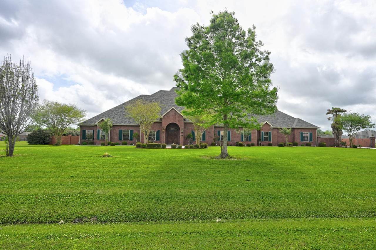 507 North Canal Boulevard - Photo 1