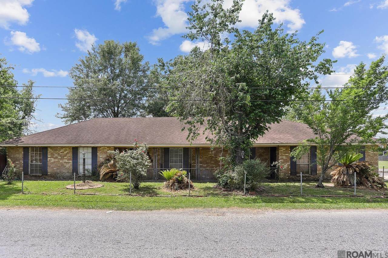 17990 Willow St - Photo 1