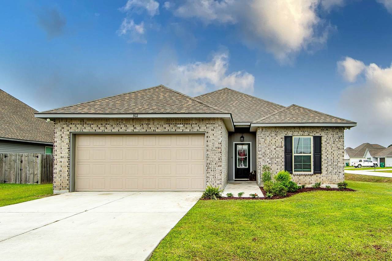 302 Outpost Way - Photo 1