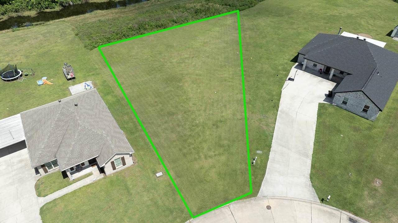 352 Galvez Lane - Photo 1