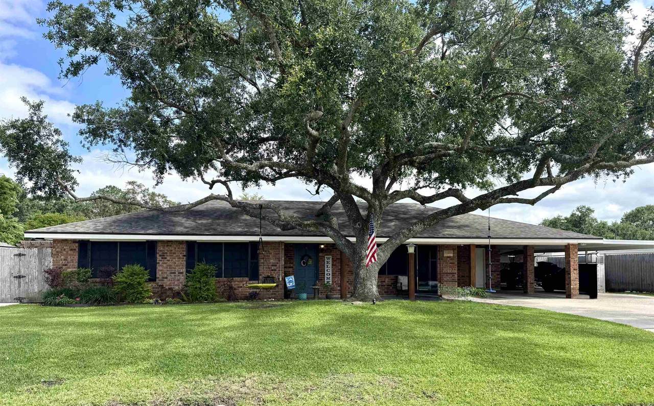 129 Becky Dr - Photo 1