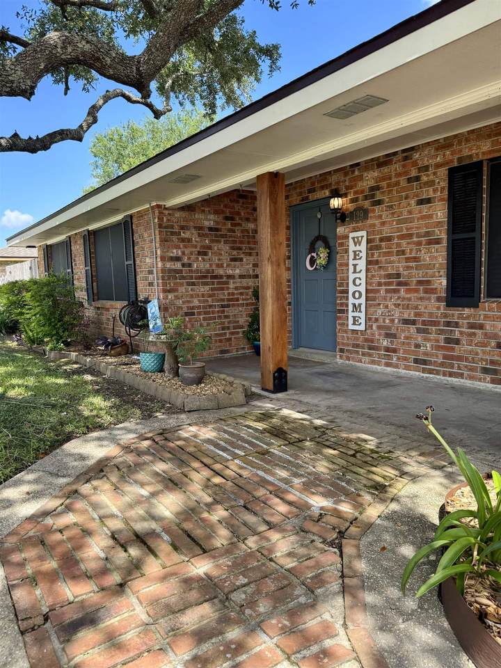 https://bt-photos.global.ssl.fastly.net/batonrouge/1280_boomver_1_2025008763-2.jpg