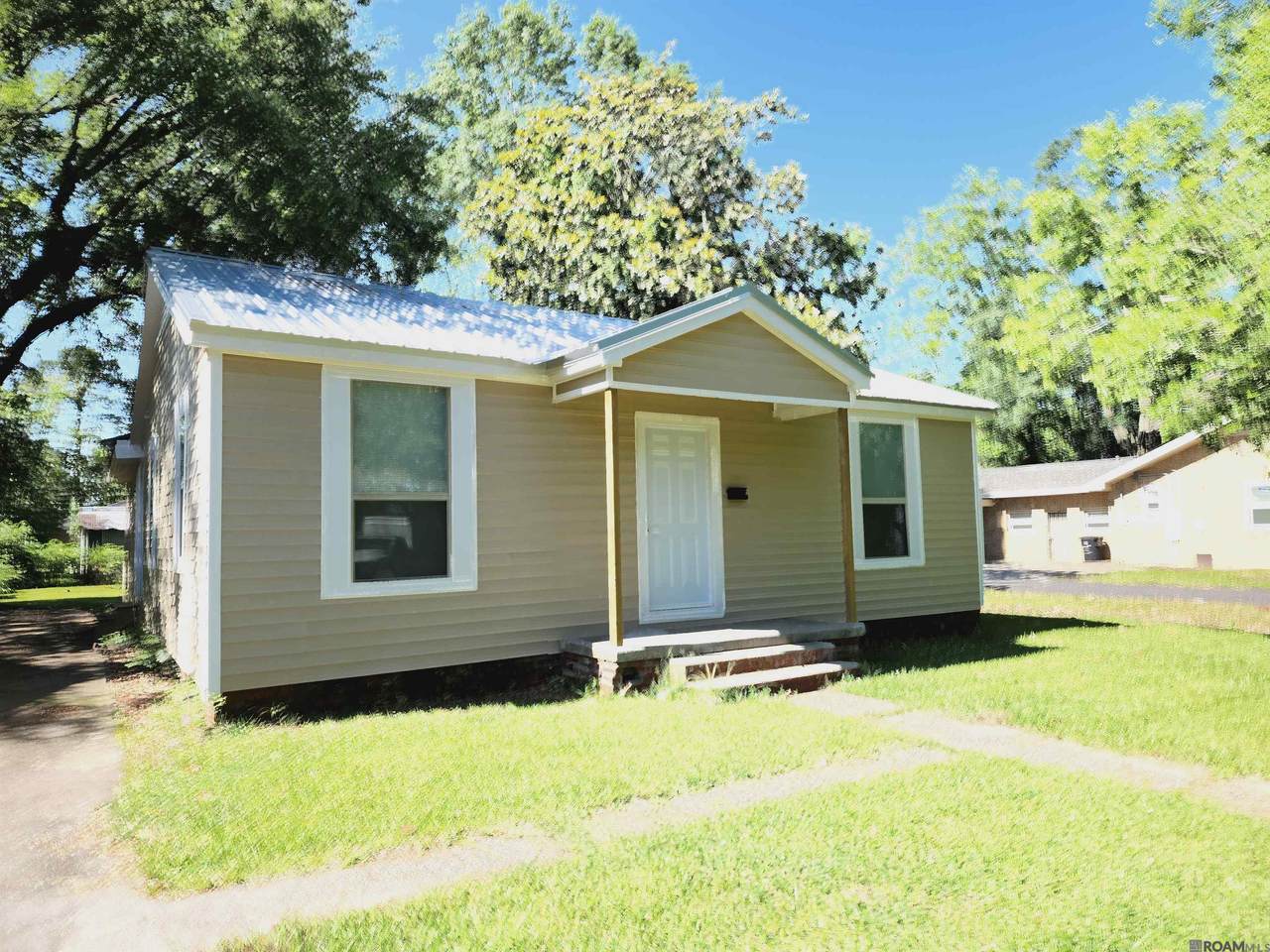 4008 Brady St - Photo 1
