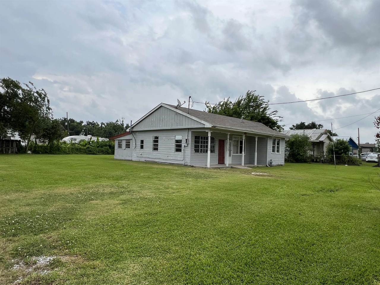 257 Pontiff Street - Photo 1