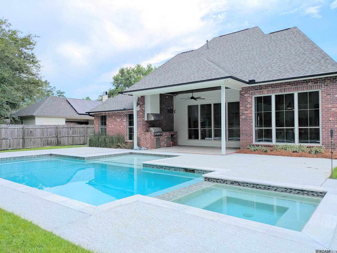 3409 Twelve Oaks Ave - Photo 1