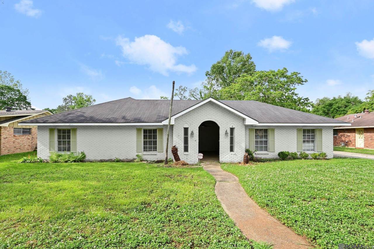9256 Bermuda Ave - Photo 1