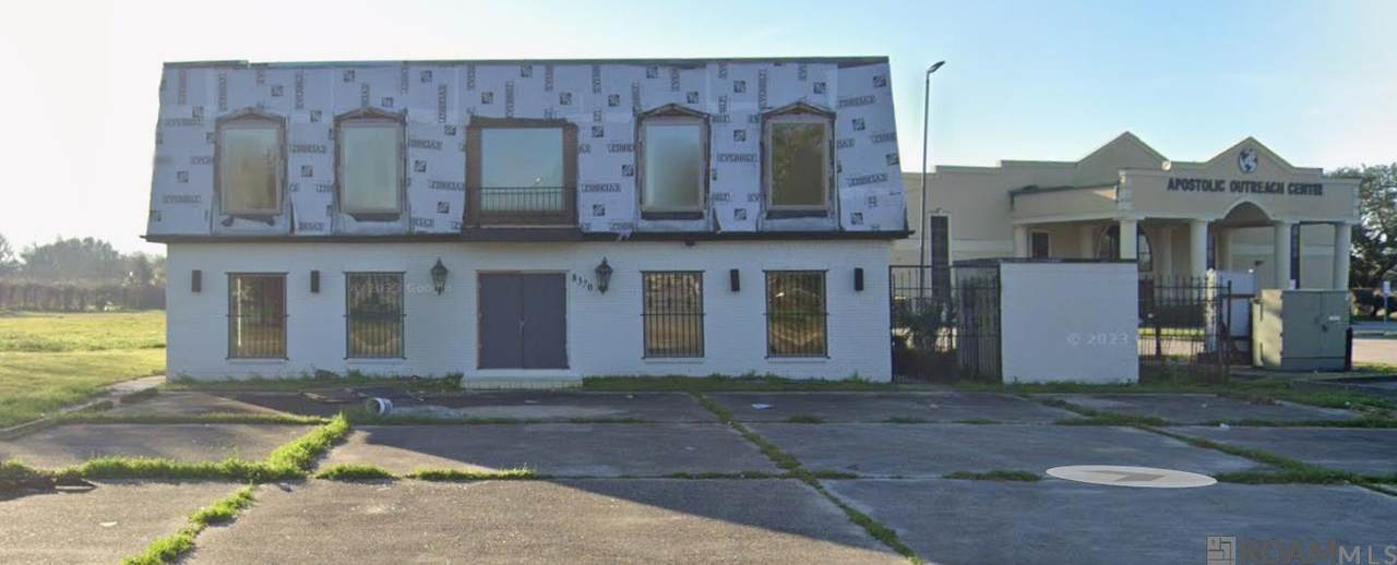 8370 Lake Forest Blvd - Photo 1