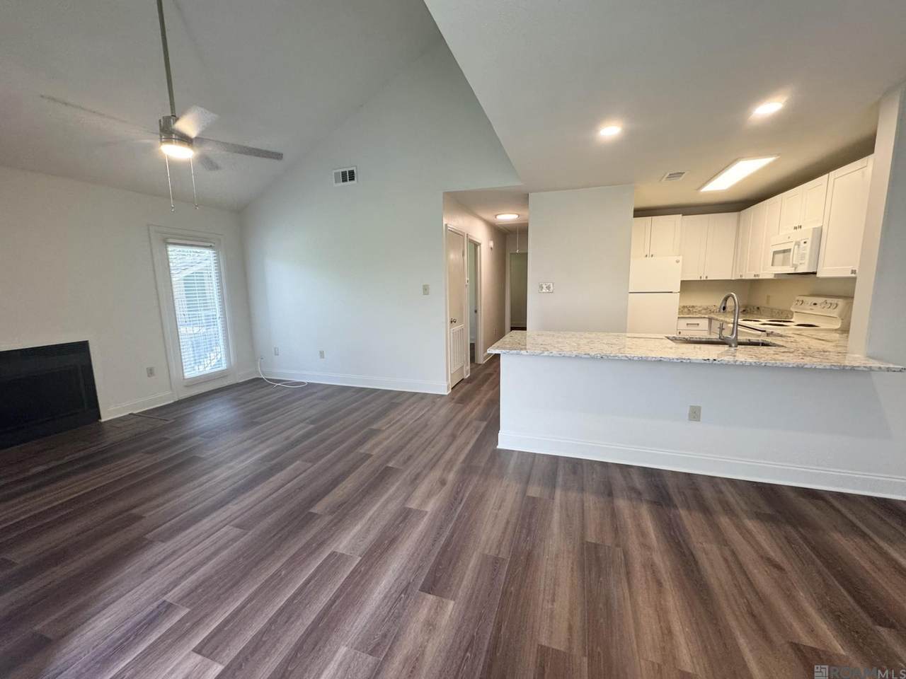 11011 Cal Rd - Photo 1