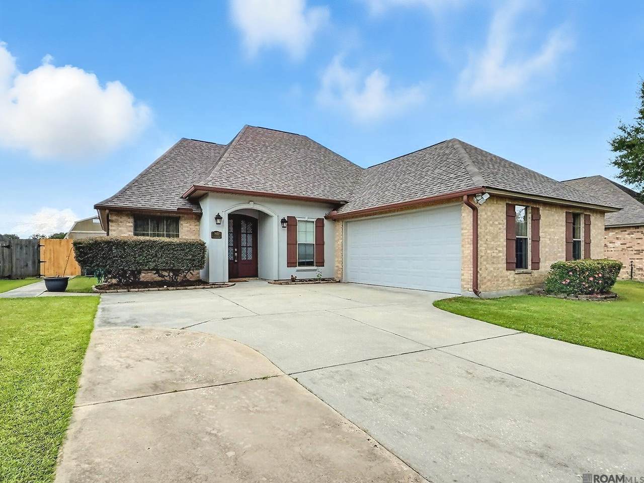 2452 Creek Hollow Ave - Photo 1