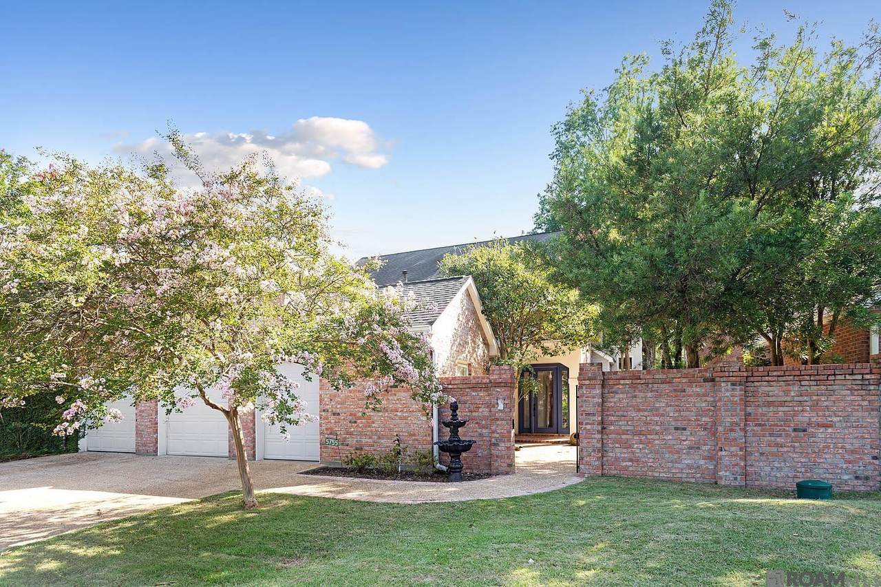 5755 Laurel Hill Ln - Photo 1