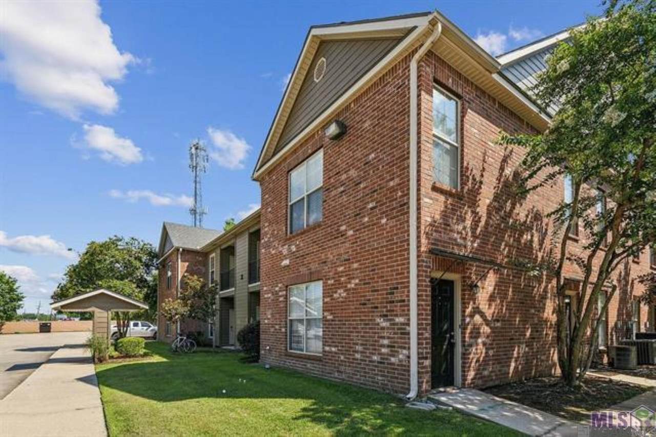 7300 Burbank Dr - Photo 1