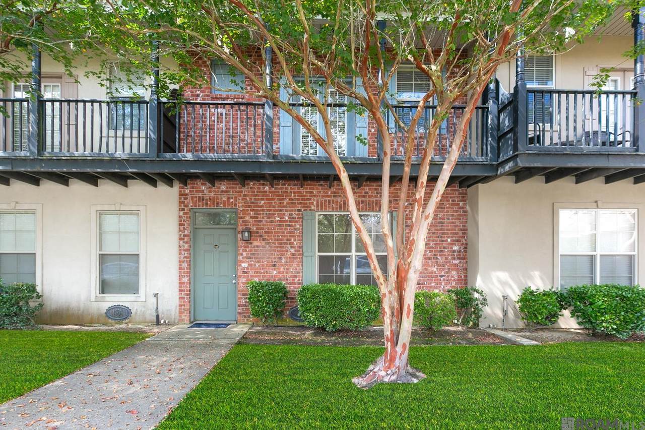 10600 Lakes Blvd - Photo 1