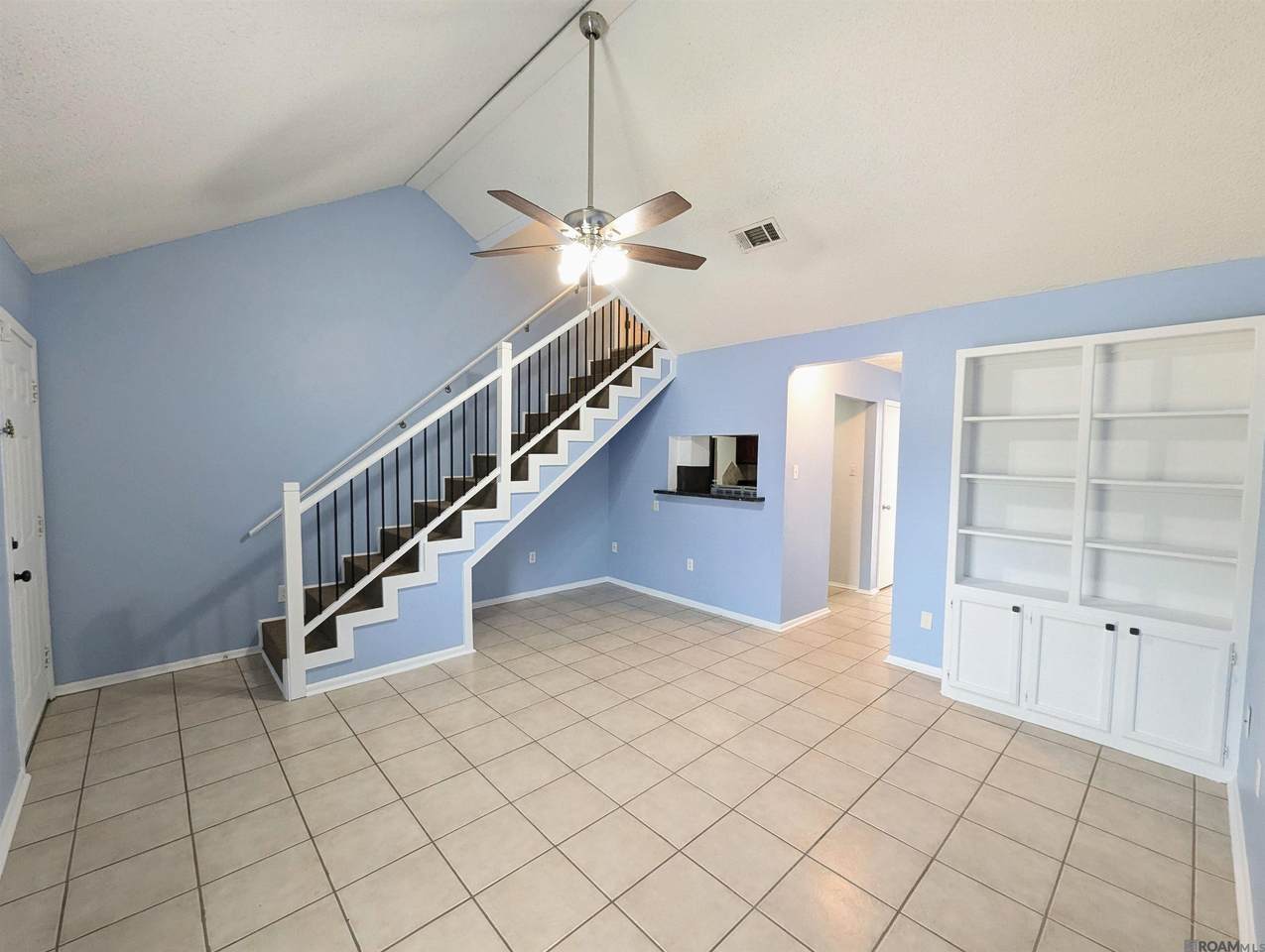 402 Lee Dr - Photo 1