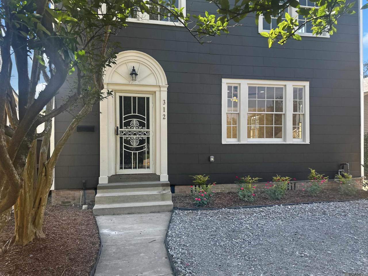 312 Acadian Thwy - Photo 1