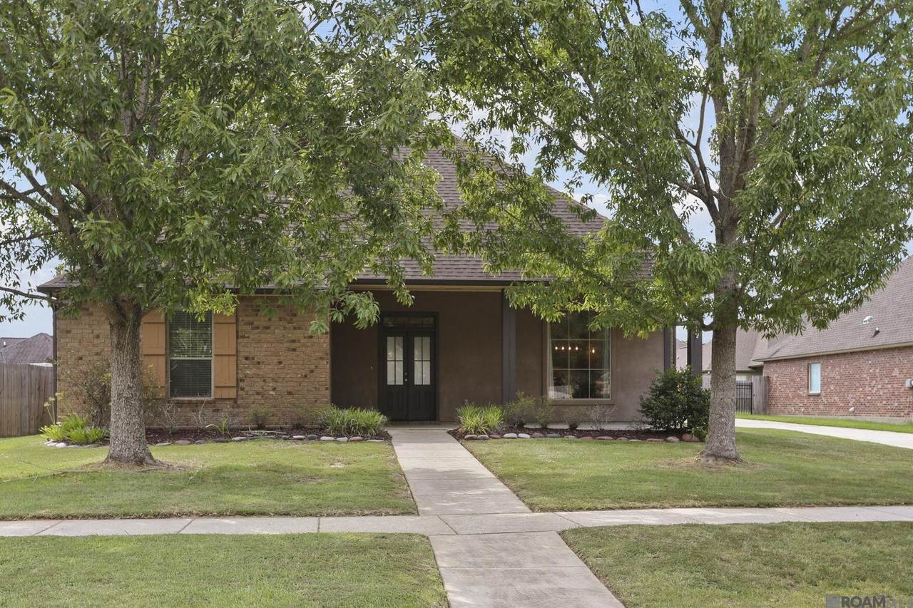 6137 Woodbend Dr - Photo 1