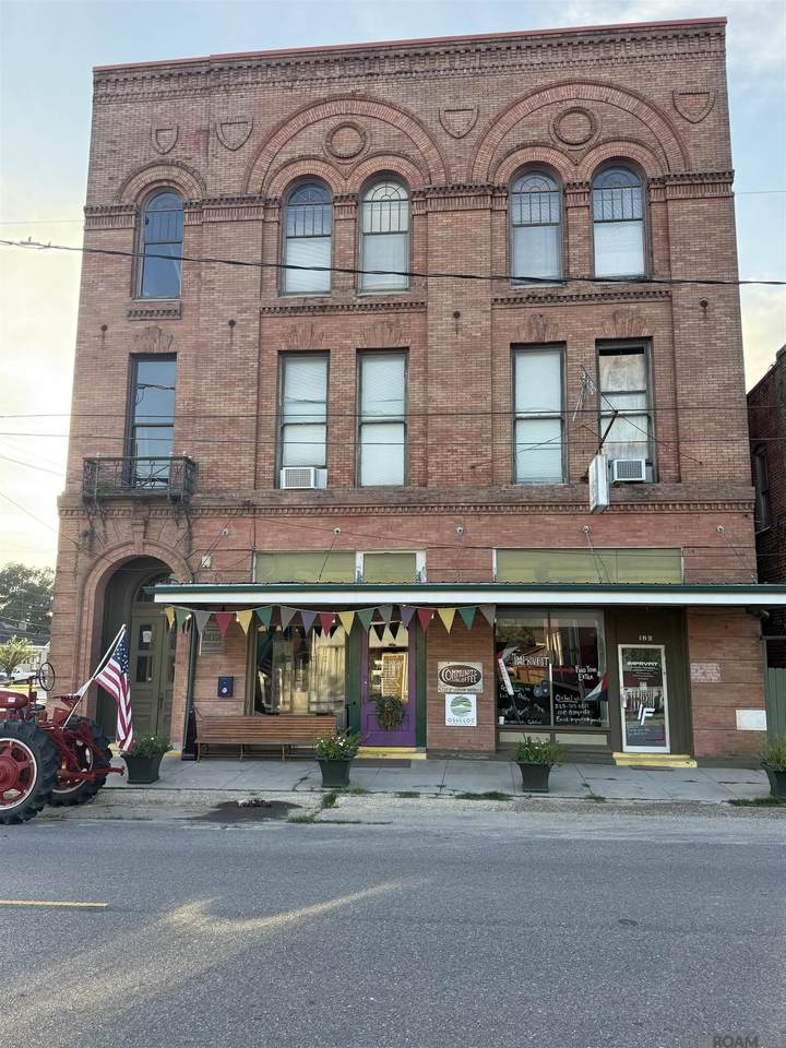 122 Railroad Ave - Photo 1