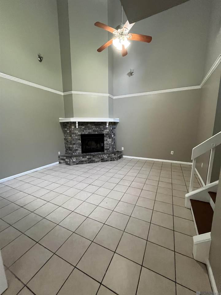 3421-D Oneal Ln - Photo 1