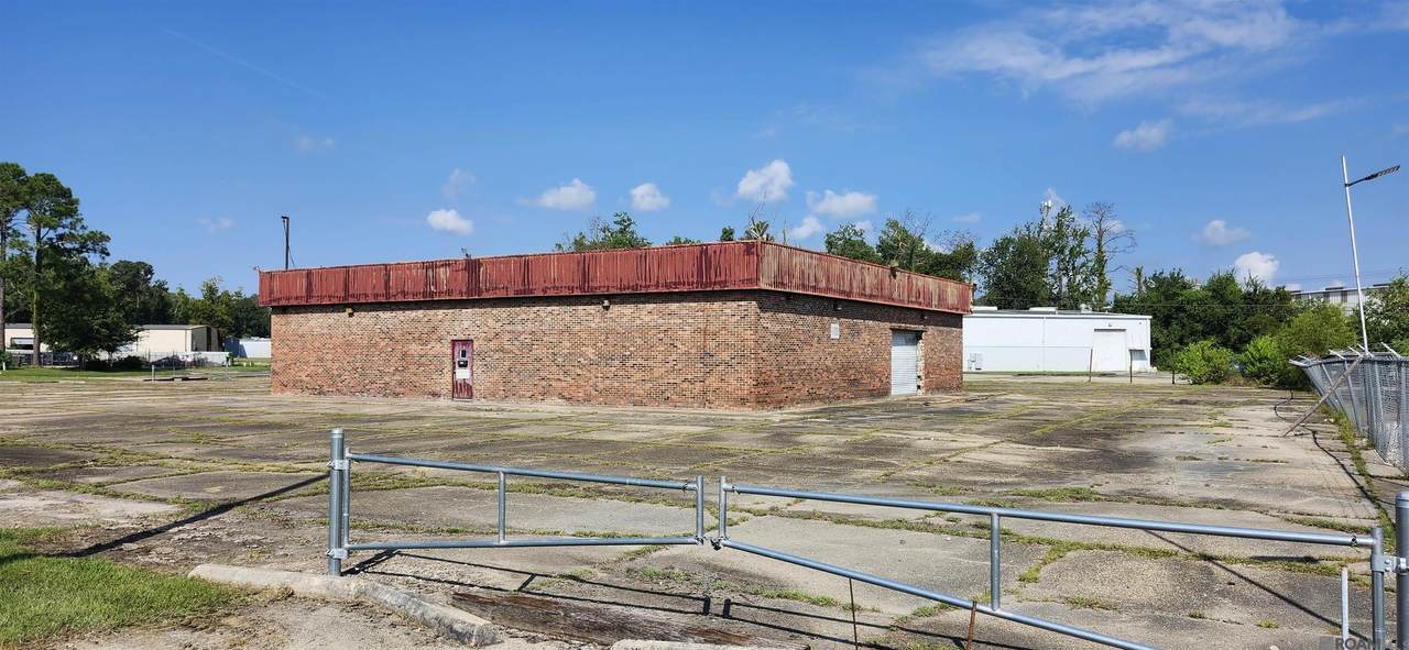 2377 Flannery Rd - Photo 1