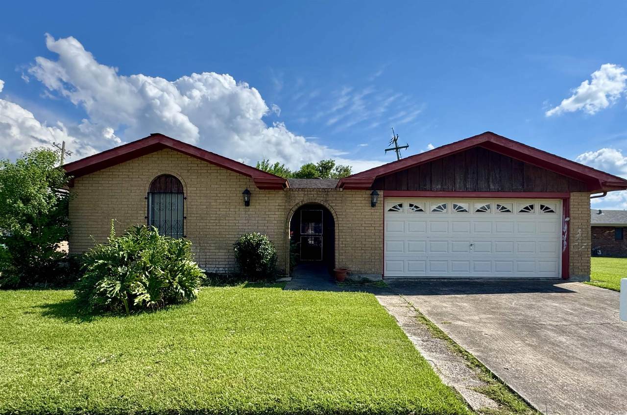 3126 Wytchwood Drive - Photo 1