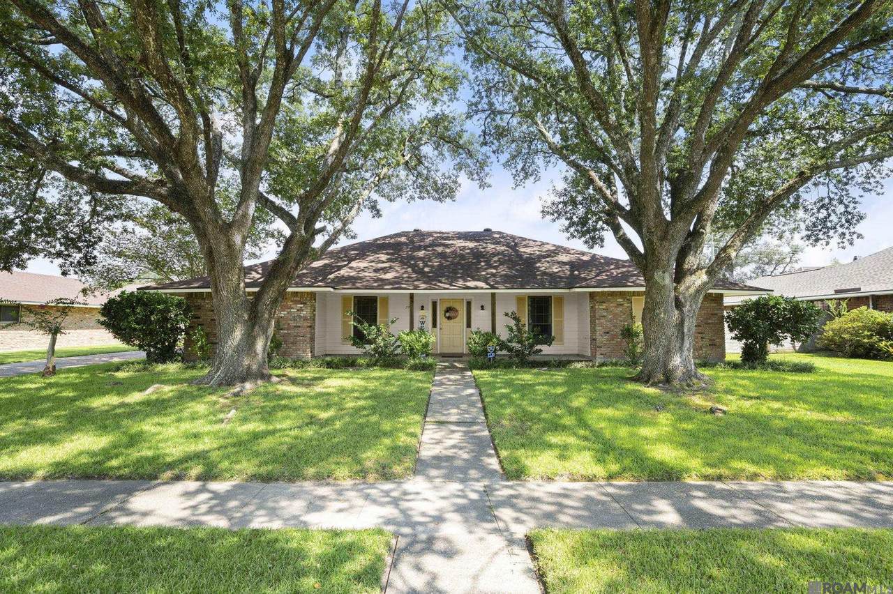 7735 Lew Hoad Ave - Photo 1