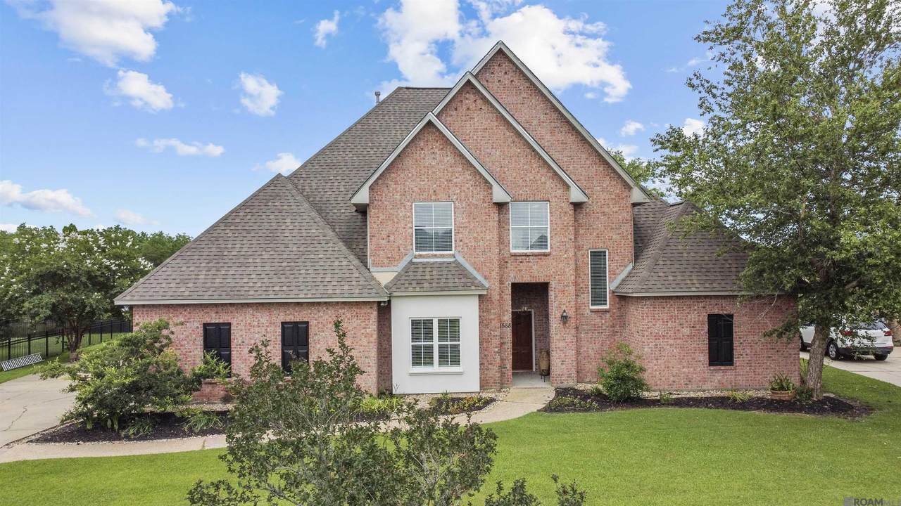 1588 Lake Pointe Ave - Photo 1