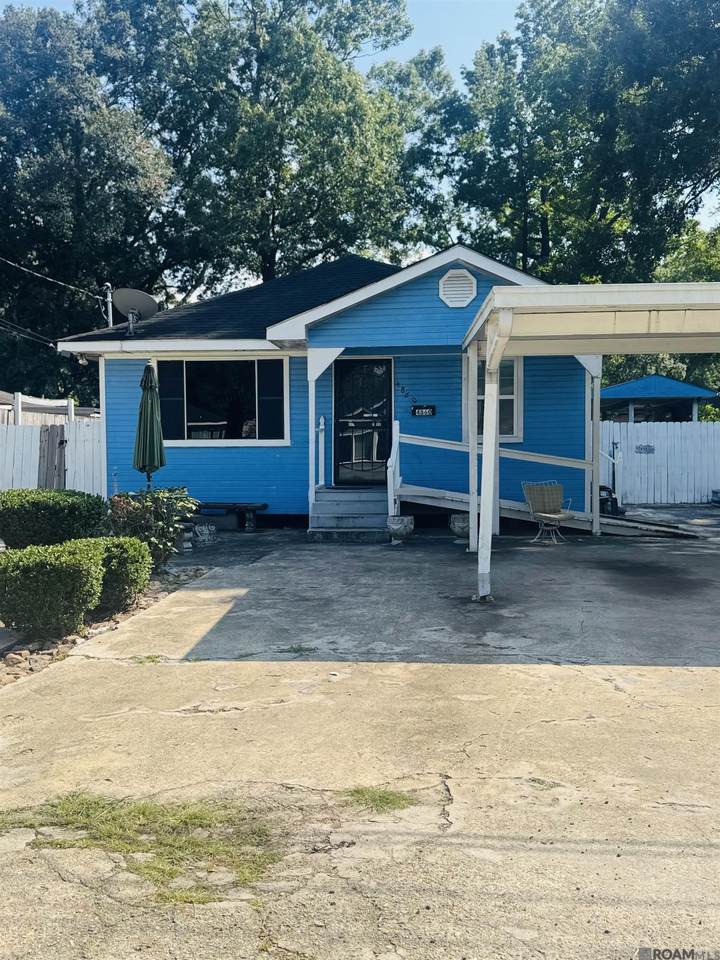 4860 Bradley St - Photo 1