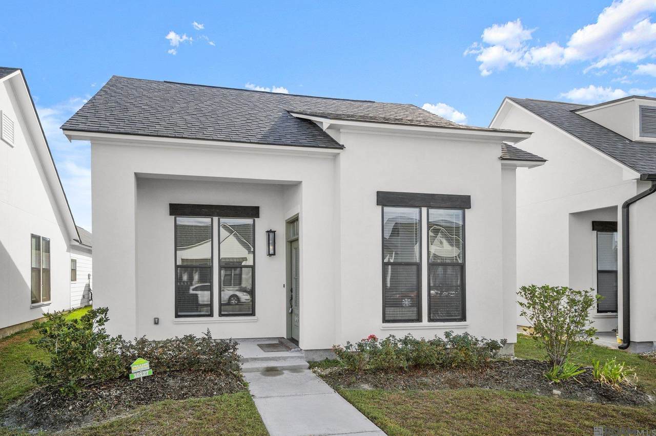 10127 Grayton Dr - Photo 1