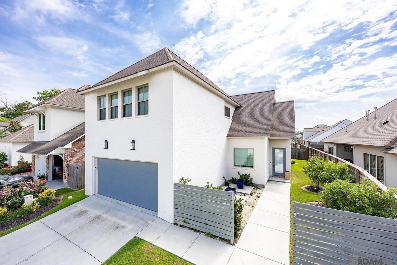 8543 Landau Dr - Photo 1