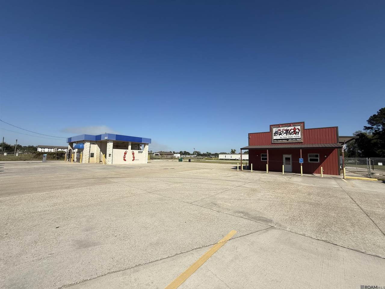 8337 Airline Hwy - Photo 1